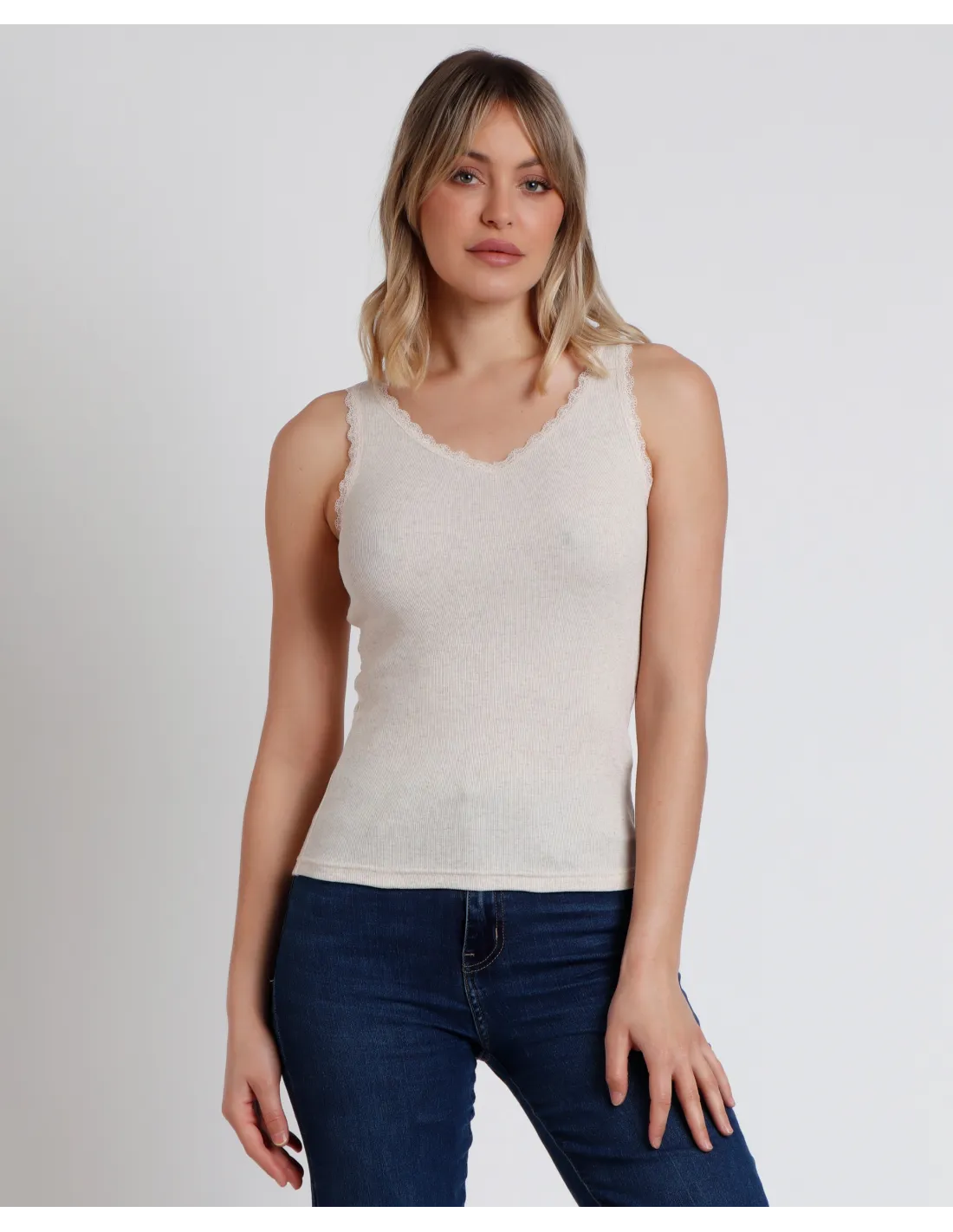 Moda mujer con ajustes cómodos para el día a día en ropa homewear de Lovehomewear
